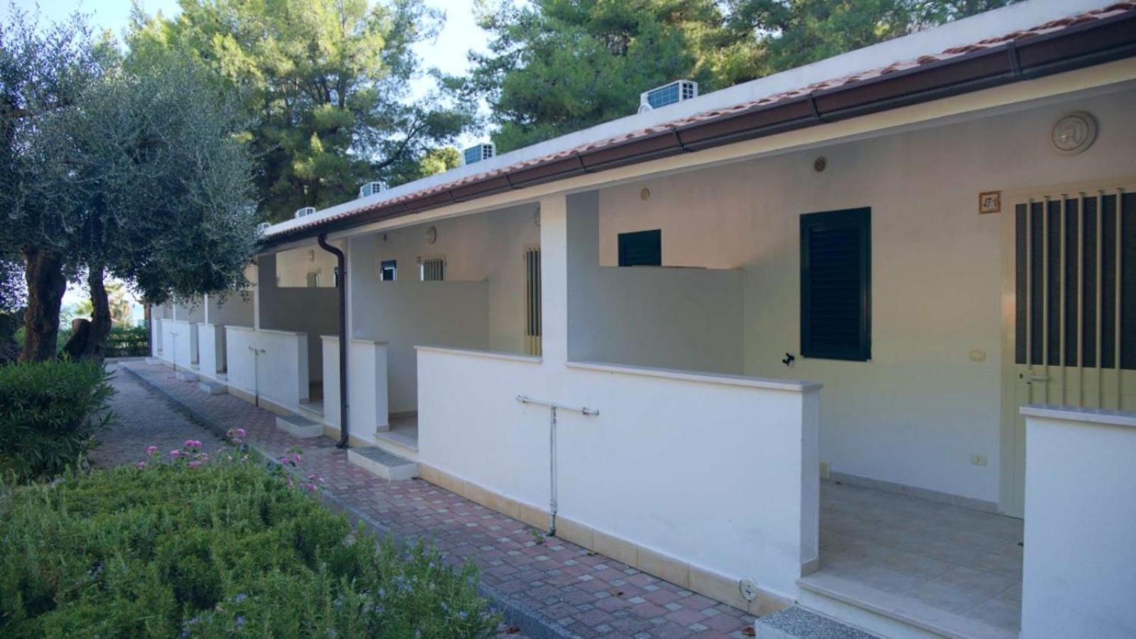 One-Bedroom Premium Apartment,1600225480:JPEG
